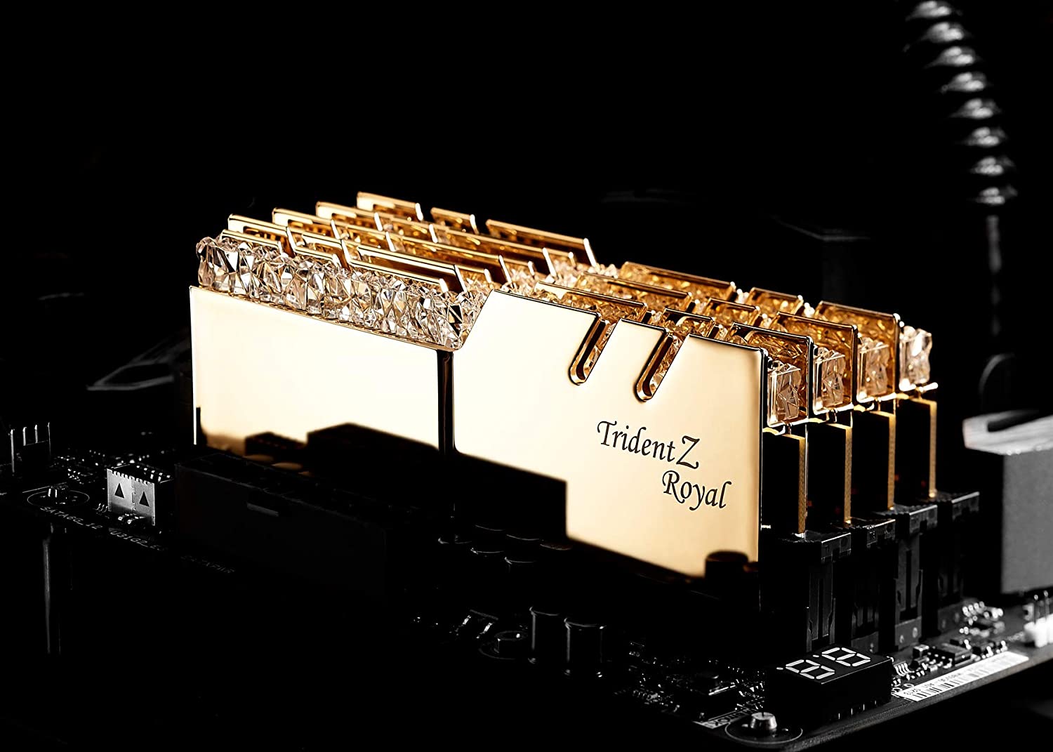 رم جی اسکیل مدل G.Skill 16GB DDR4 Gold - ارسال 15 الی 20 روز کاری